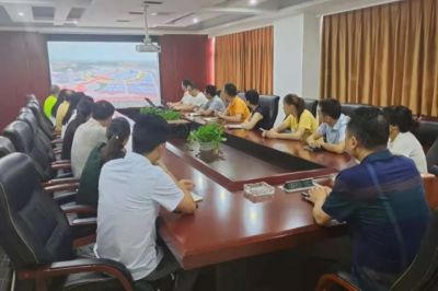 熱烈慶祝中國共產(chǎn)黨成立100周年！